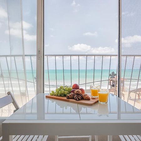 Dream On The Beach Haifa Esterno foto